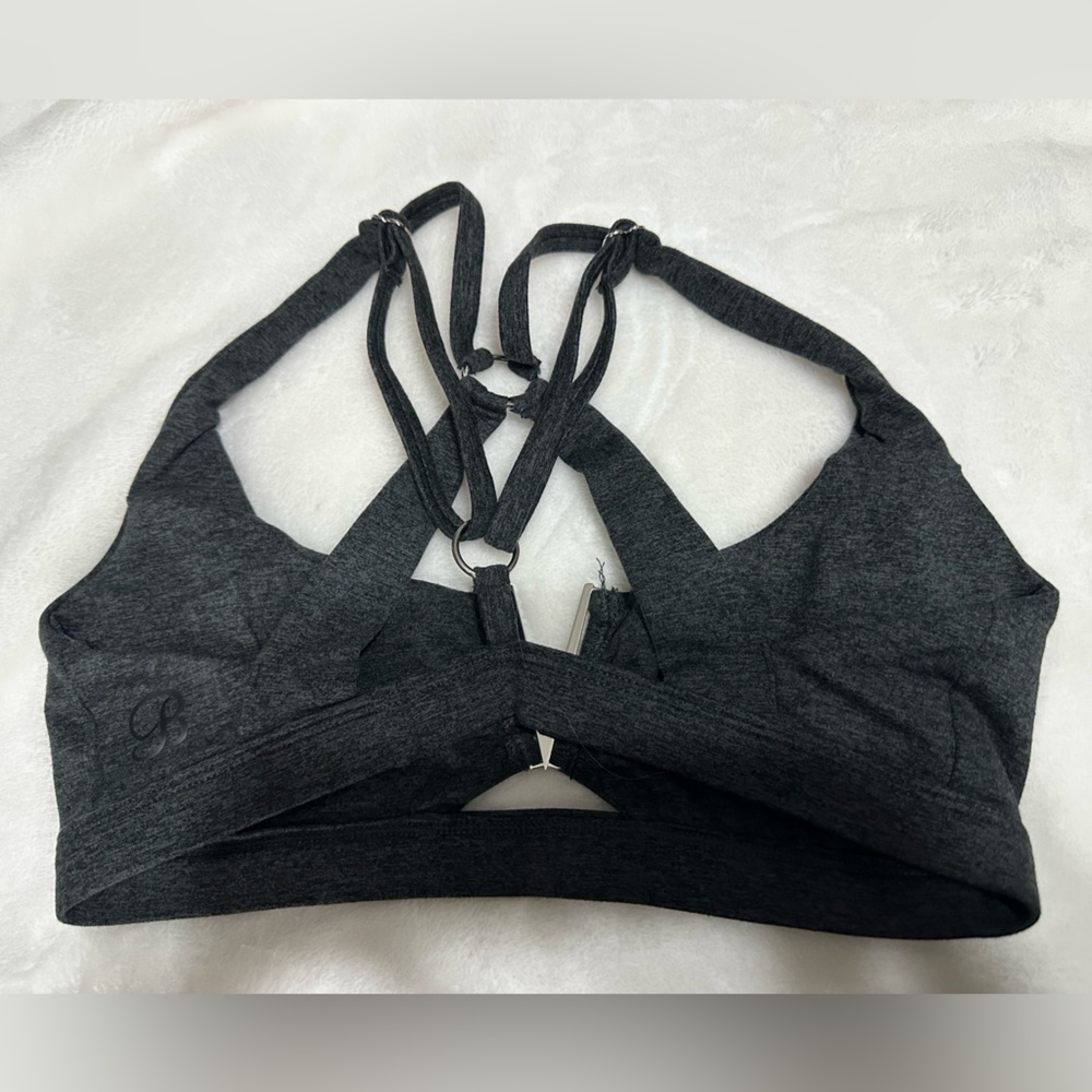 Women’s sports bra